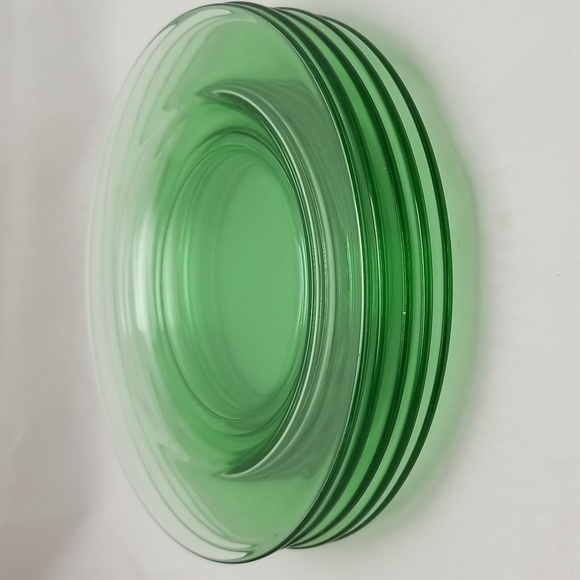 Depression Green Uranium Bread & Butter Plates - Picture 4 of 9